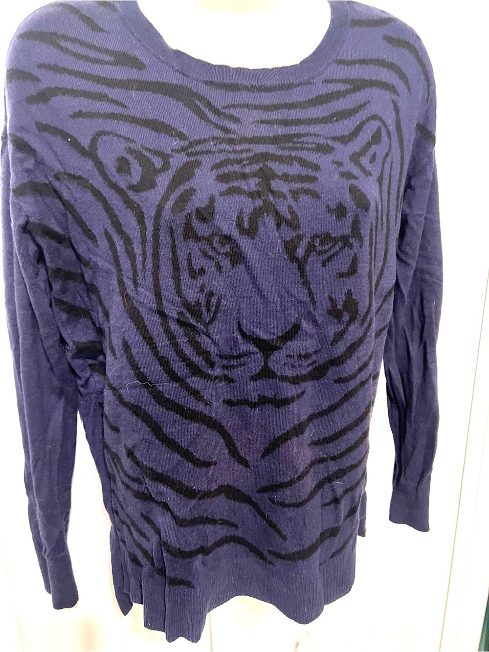 Apt. 9 Women's X Small Navy/Black Tiger Motif Crewneck Pull On Sweater-Casual